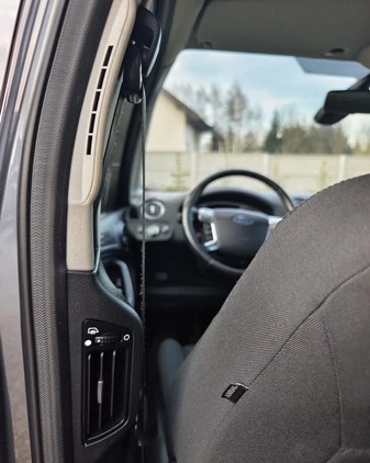 Ford S-Max cena 31900 przebieg: 280000, rok produkcji 2010 z Kamieńsk małe 781